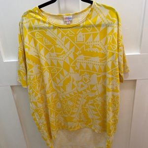 NWOT LulaRoe yellow geometric Aztec design Irma